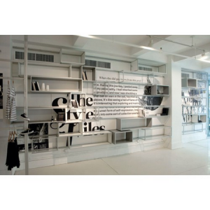 Agencement magasin L 111